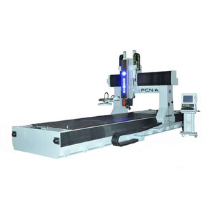 fresadora CNC de 5 eixos 1