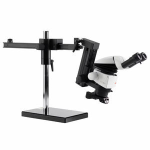 estereomicroscópio óptico 1