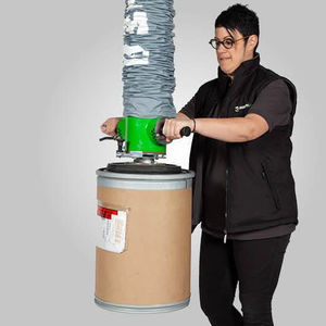 manipulador com tubo de sucção