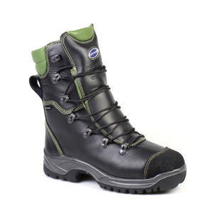 bota de segurança para trabalhos florestais