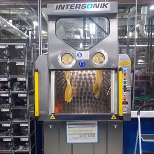 máquina de limpeza por aspersão