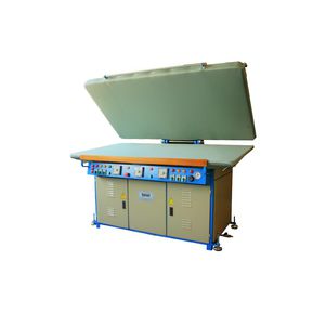 máquina de secar e passar roupas para roupa