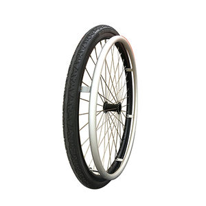 roda com pneu