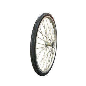 roda com pneu