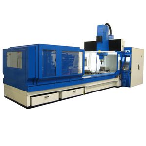 fresadora CNC de 3 eixos 1