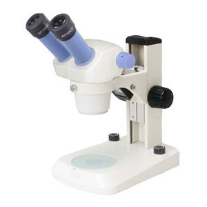 microscópio óptico