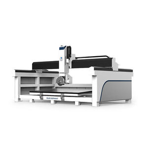 centro de usinagem CNC de 5 eixos