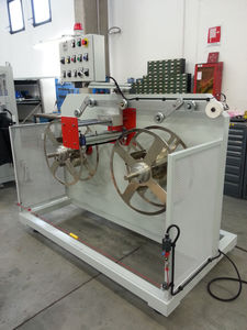 máquina bobinadeira de perfis flexíveis