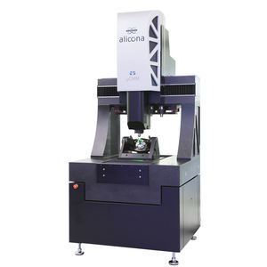 máquina de medição tridimensional controlada por computador
