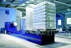 máquina de ensaio de impacto