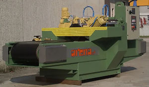 máquina de rebarbação horizontal