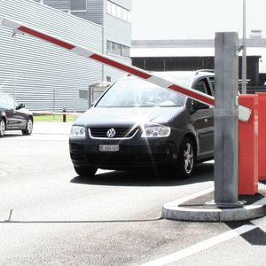 barreira de estacionamento 1