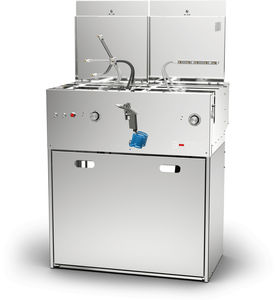 máquina de limpeza de água