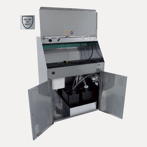 máquina de limpeza por aspersão