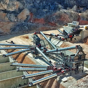 planta de britagem e de peneiramento de impacto