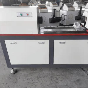 máquina de ensaio de torção