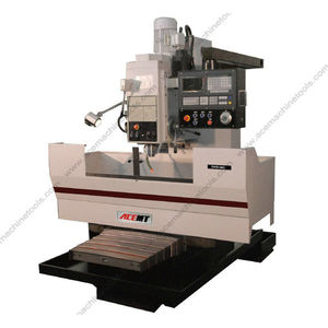 máquina de furação CNC