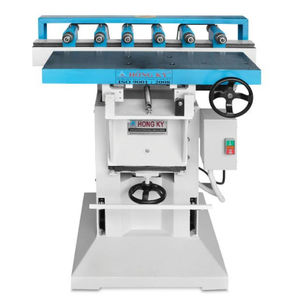 máquina de furação CNC