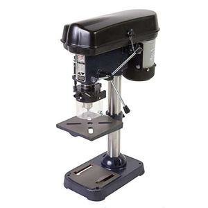 máquina de furação CNC