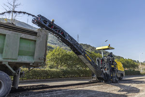 Fresadora a frio larga - BM 1000/20 - BOMAG
