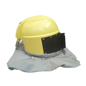 capacete de tarefas de jateamento de areia