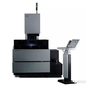 máquina de eletroerosão a fio