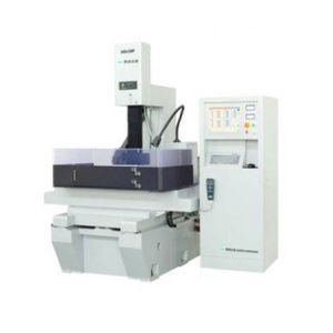 máquina de eletroerosão a fio