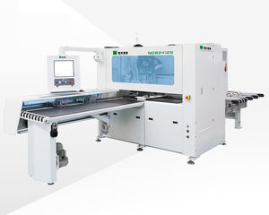 MáquinadeFuraçãoCNC