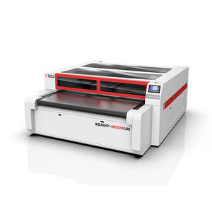 máquina de corte a laser CO2