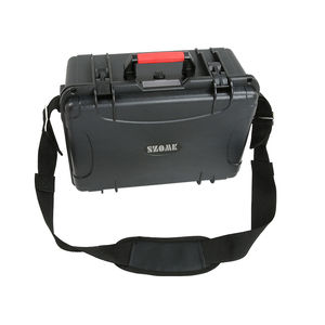 ferramentas em material plástico