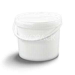 balde em material plástico 1