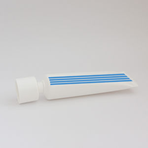 tubo de embalagem em material plástico