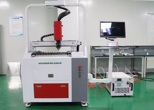 máquina de corte a laser de fibra