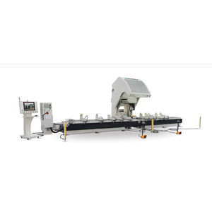 centro de usinagem CNC de 5 eixos 1