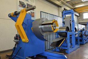 perfiladeira de perfis metálicos