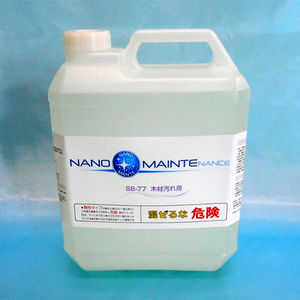 produto de limpeza para madeira