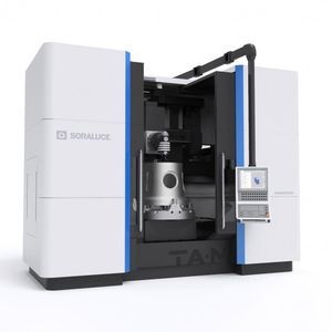 centro de torneamento e fresamento CNC 1