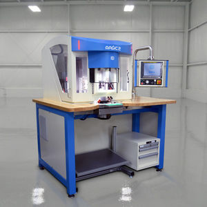 máquina de furação CNC