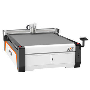 máquina de corte para fibras de carbono
