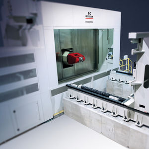 fresadora CNC de 5 eixos