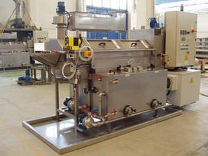 máquina de limpeza de água