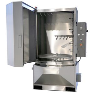 máquina de limpeza com solvente