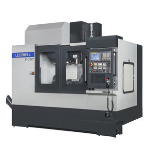 centro de usinagem CNC de 5 eixos