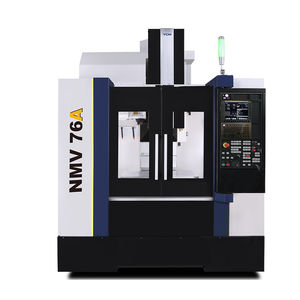 centro de usinagem CNC de 3 eixos