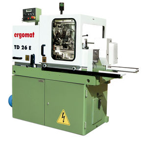 torno tipo suíço CNC
