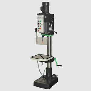 máquina de furação CNC 1