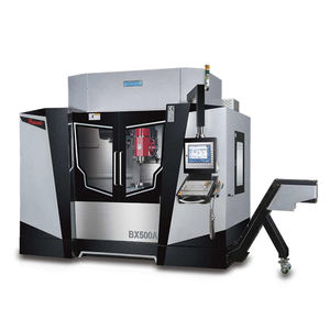 centro de usinagem CNC de 5 eixos