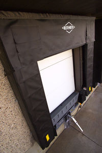 Abrigo de doca flexível