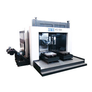 centro de usinagem CNC de 5 eixos 1