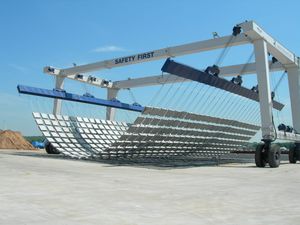 transportador de contêineres "straddle carrier" de rodas 1